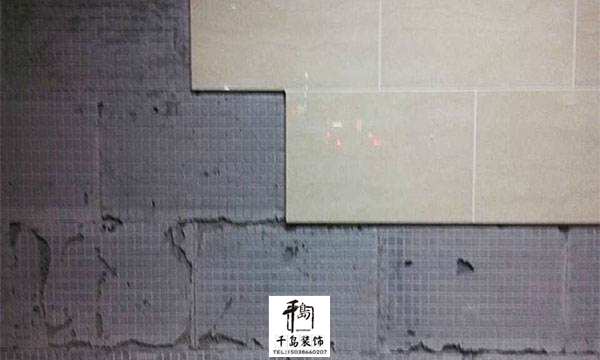 衛(wèi)浴瓷磚易脫落？20年經(jīng)驗泥工師傅為您支招